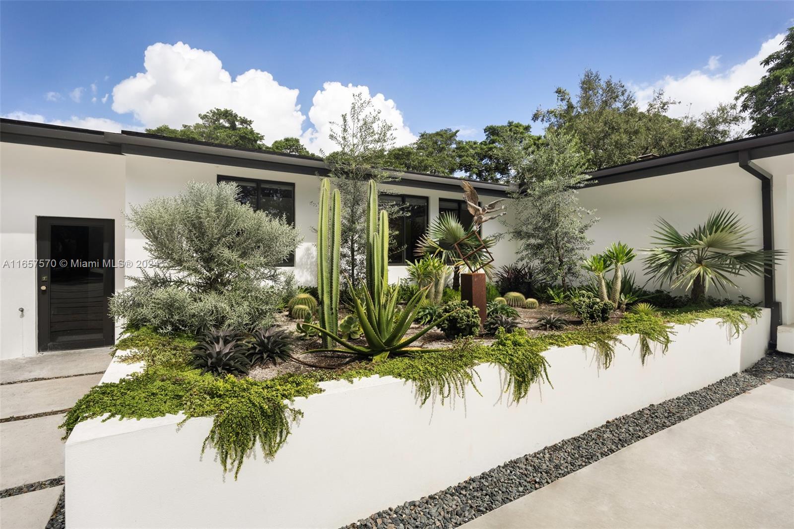 HELMS COUNTRY ESTATES RE- - Residential