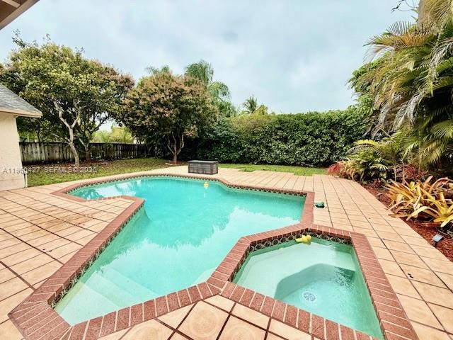 KILLIAN PINES 1ST ADDN - Residential