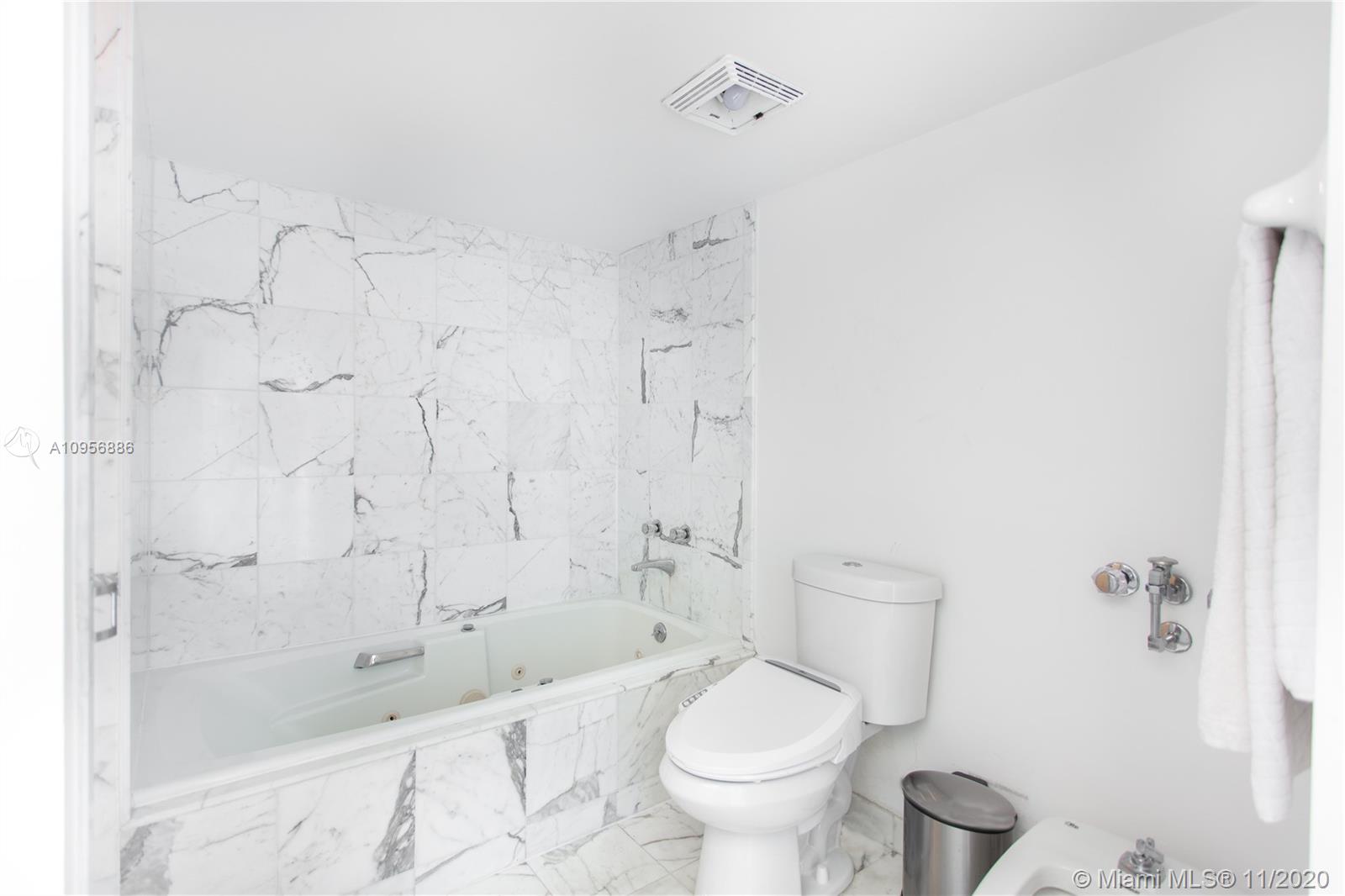 SOUTH POINTE TOWERS CONDO - Residential