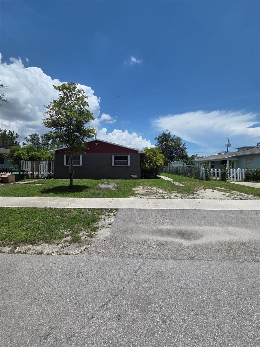 Updated and spacious 2/1 in sought after Davie, near NOVA, Broward college and Rodeo... Unit has brand new bathroom, newer kitchen and stainless steel appliances, plus washer & dryer in laundry room in the patio. Ready for immediate move in, no HOA approval needed.. move in with First & 2 deposits, plus review of credit, income and background. Currently vacant and available for viewing with short notice, call to schedule a private showing. Close to shopping, restaurants and highways, very centrally located for students, small family or couple or roommates. Tenant responsible for all utilities, including option to register alarm system that's already installed.