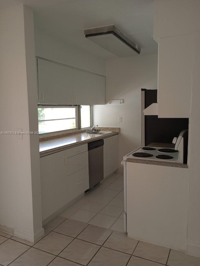 CUTLER RIDGE SEC 7 - Residential Lease