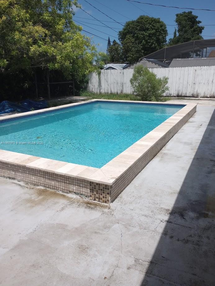 CUTLER RIDGE SEC 7 - Residential Lease