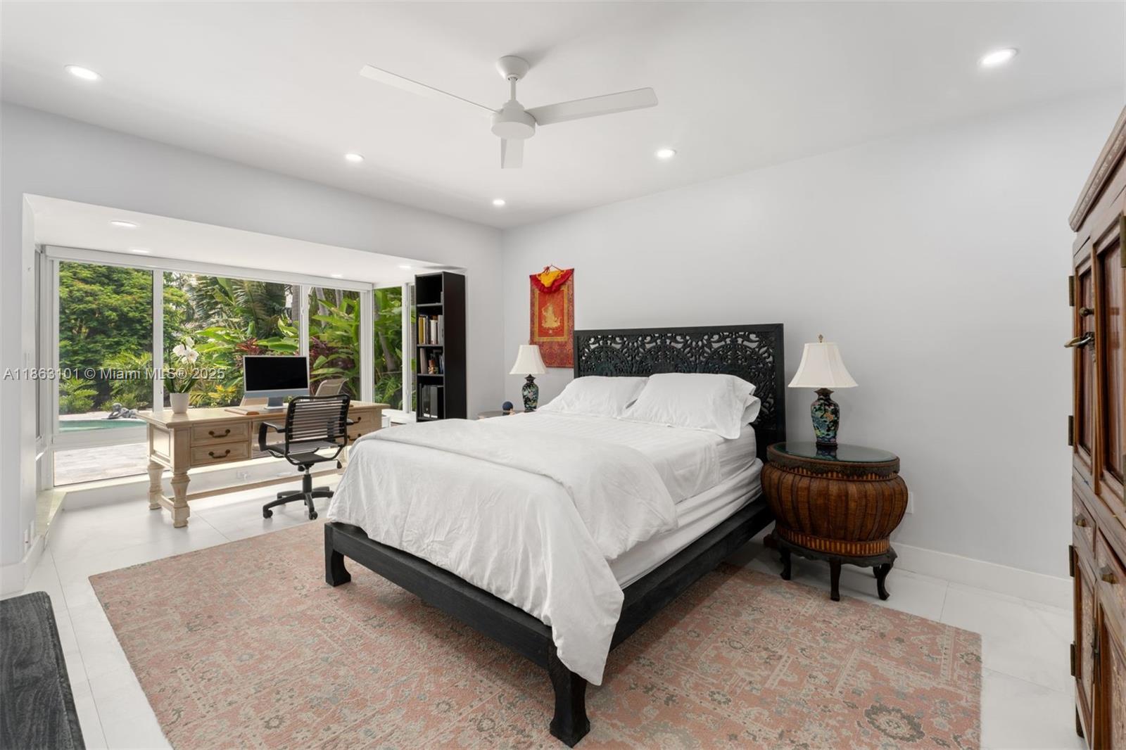 BISCAYNE POINT - Residential