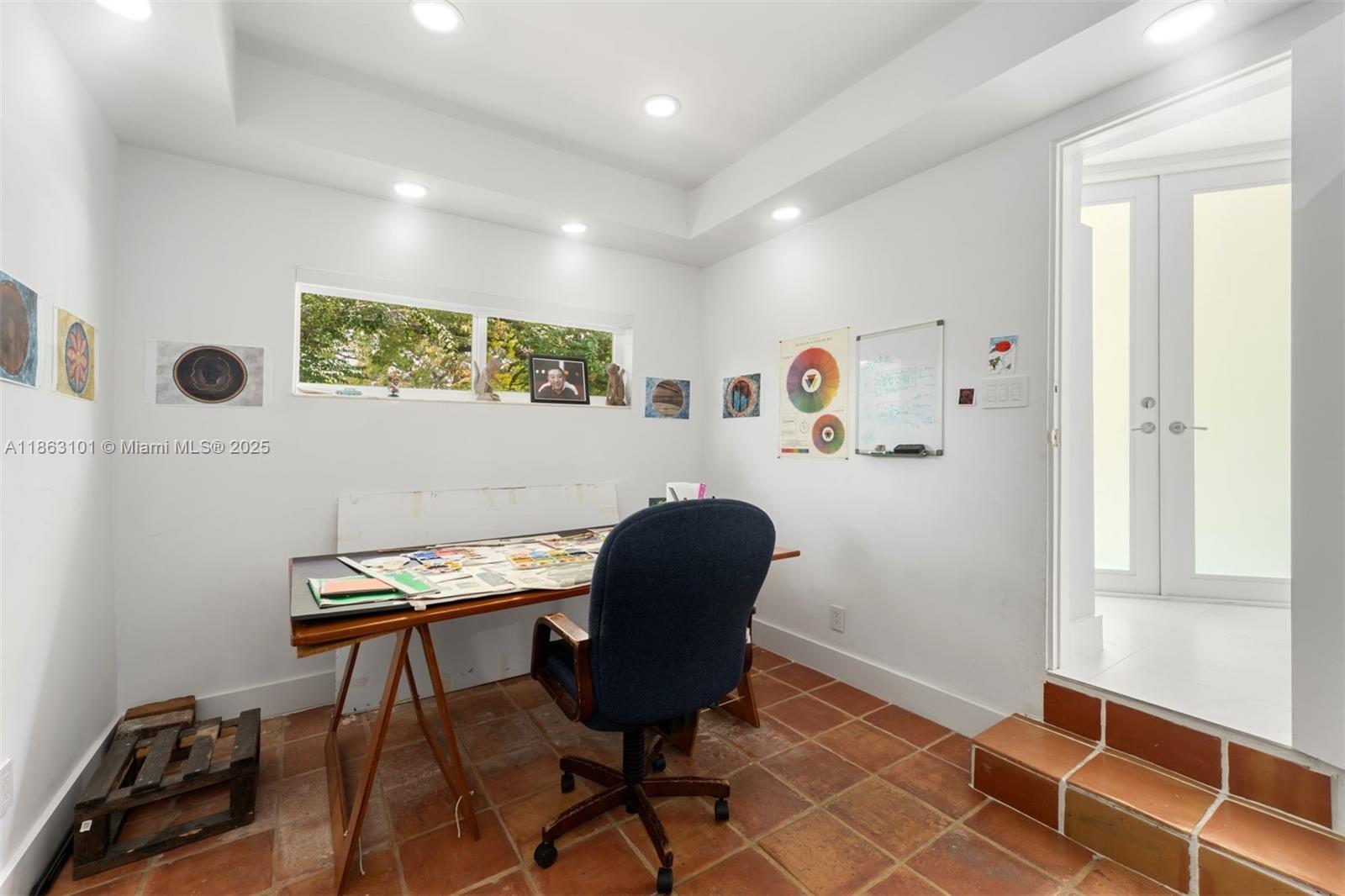 BISCAYNE POINT - Residential