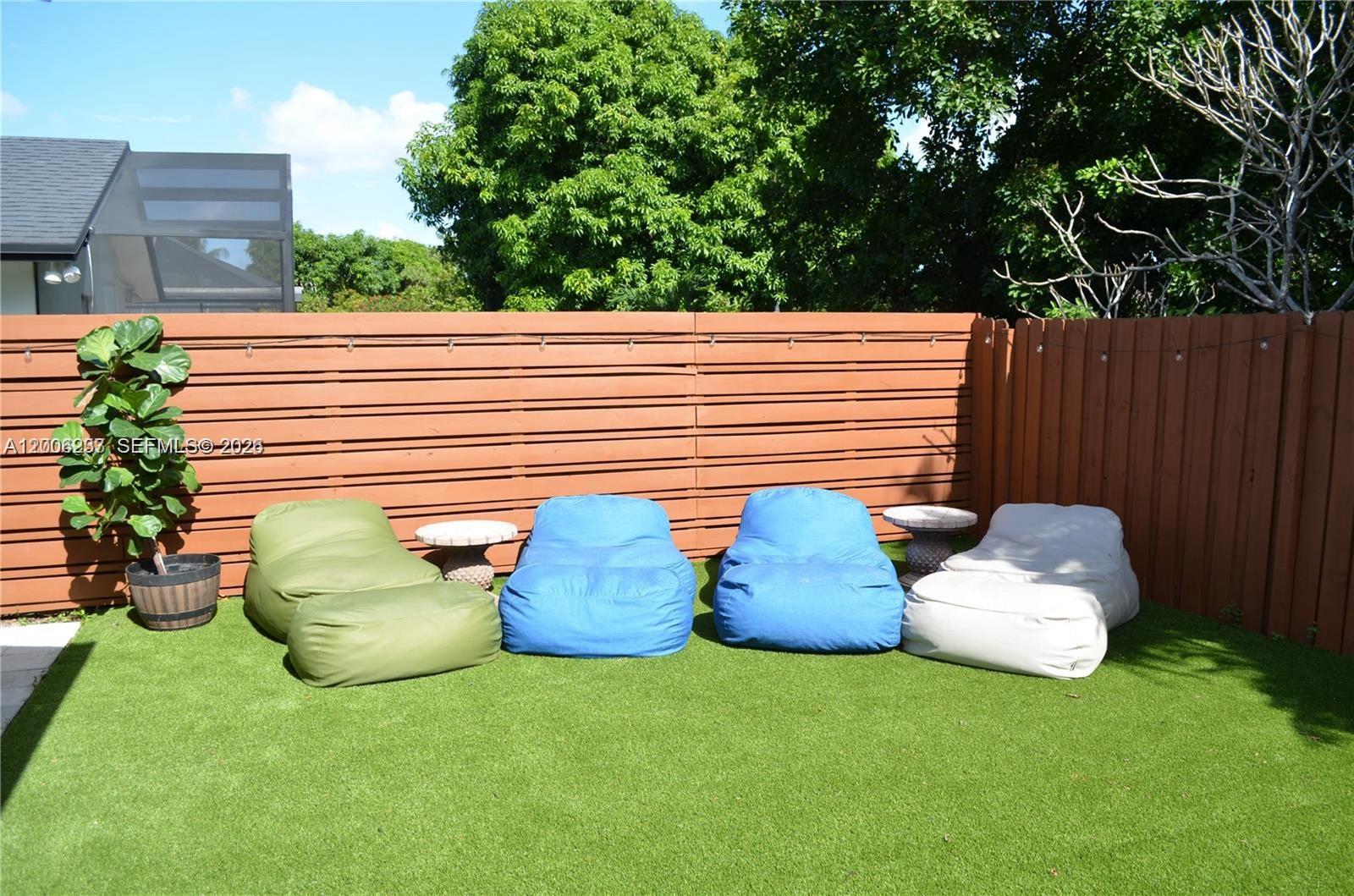 MARCANO ESTATES - Residential