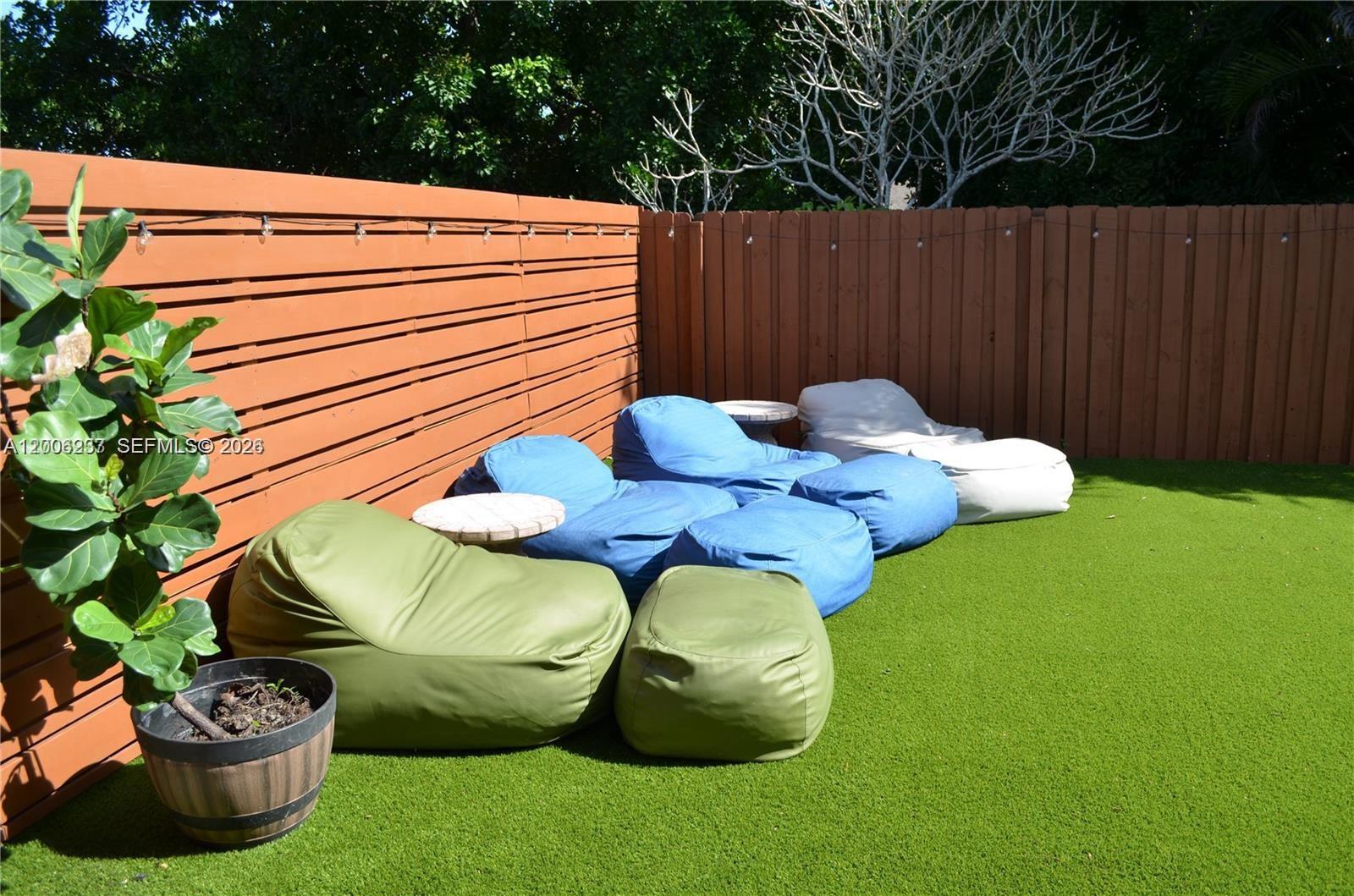 MARCANO ESTATES - Residential