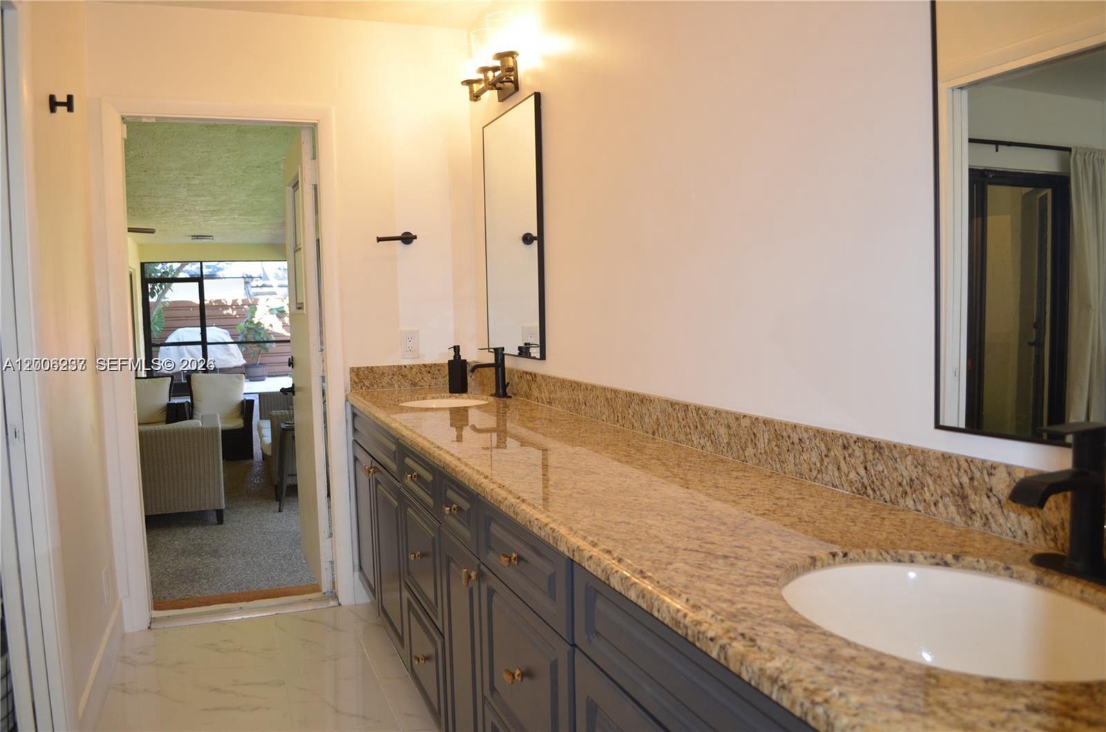 MARCANO ESTATES - Residential