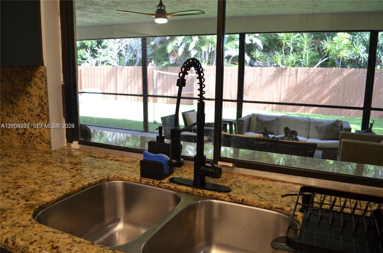 MARCANO ESTATES - Residential