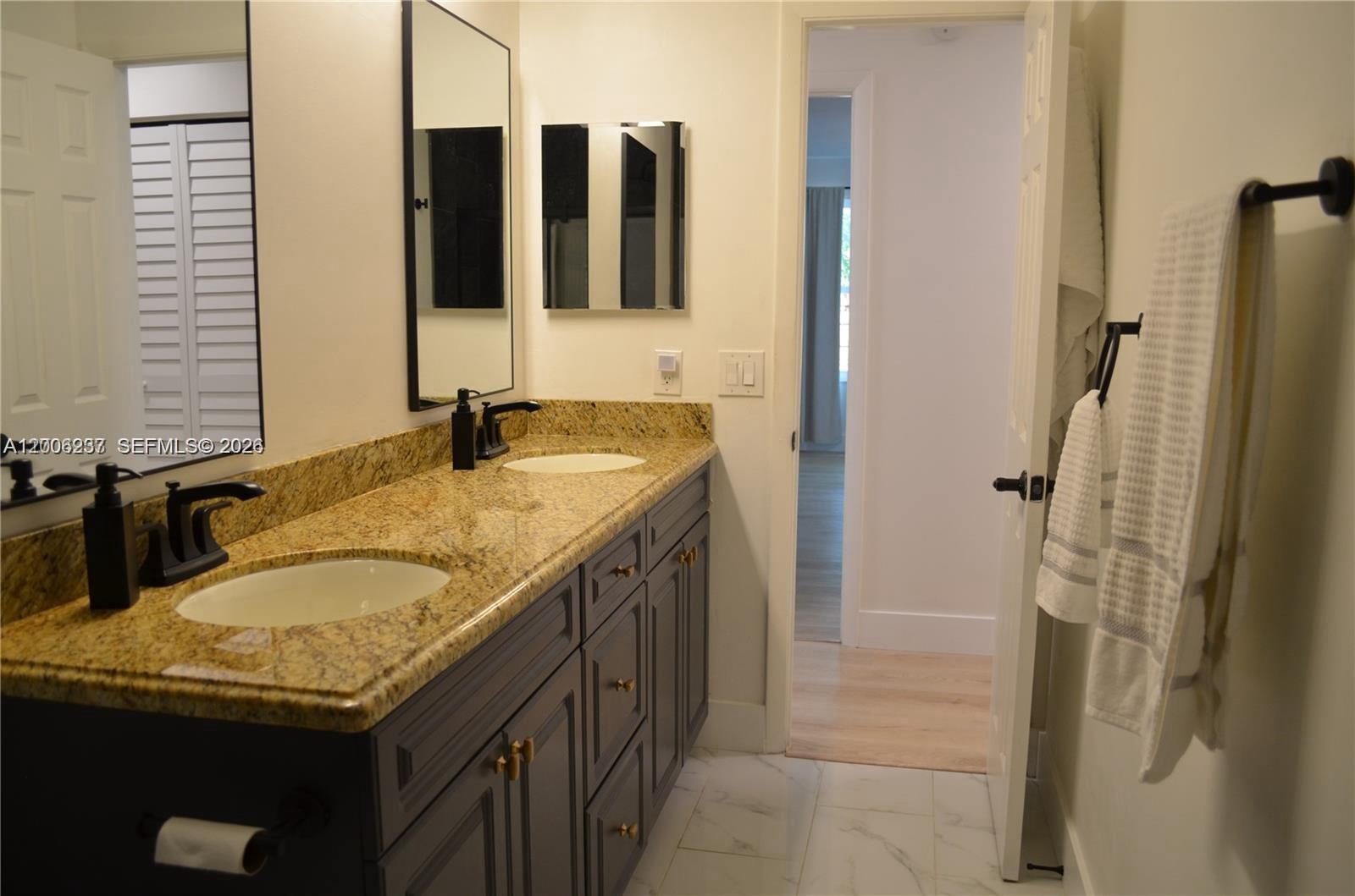 MARCANO ESTATES - Residential