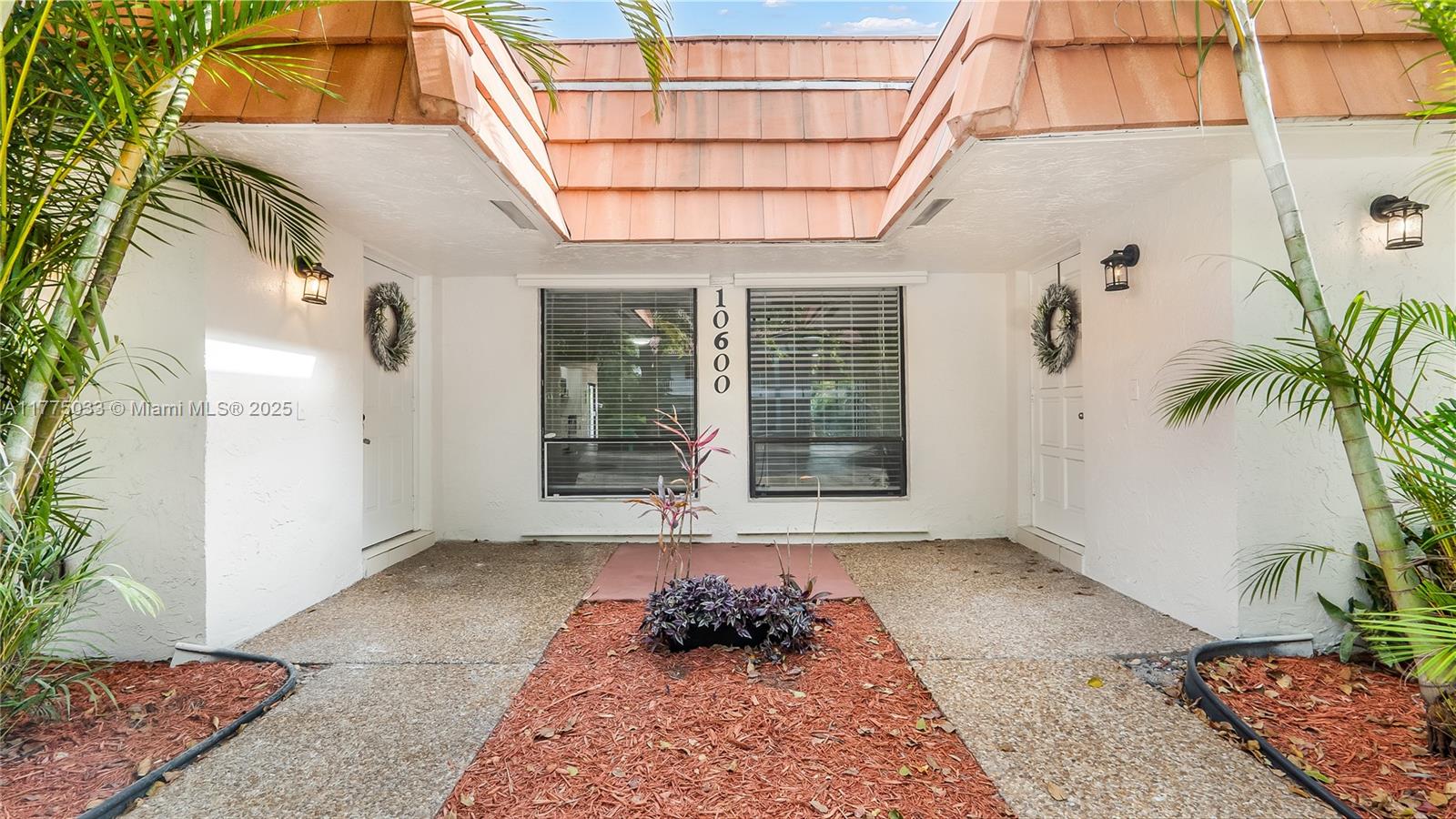 Rental Property at 10600 Nw 45th St E, Coral Springs, Broward County, Florida - Bedrooms: 3 
Bathrooms: 2  - $3,200 MO.