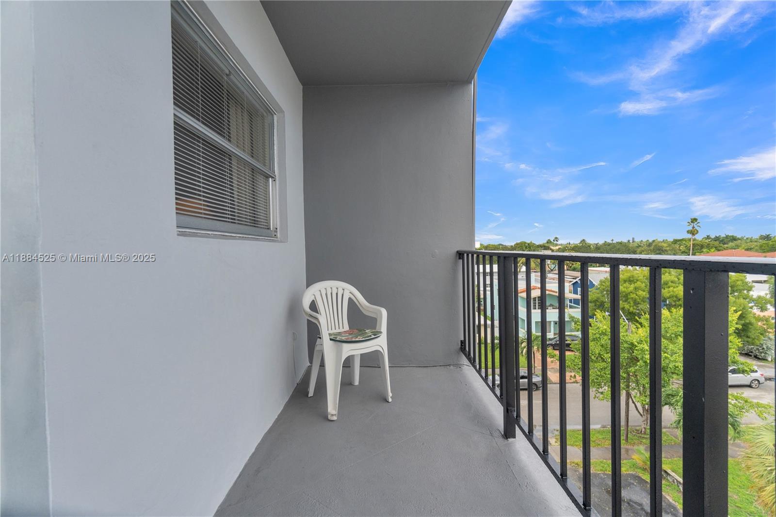WINTER HAVEN TOWERS CONDO - Residential
