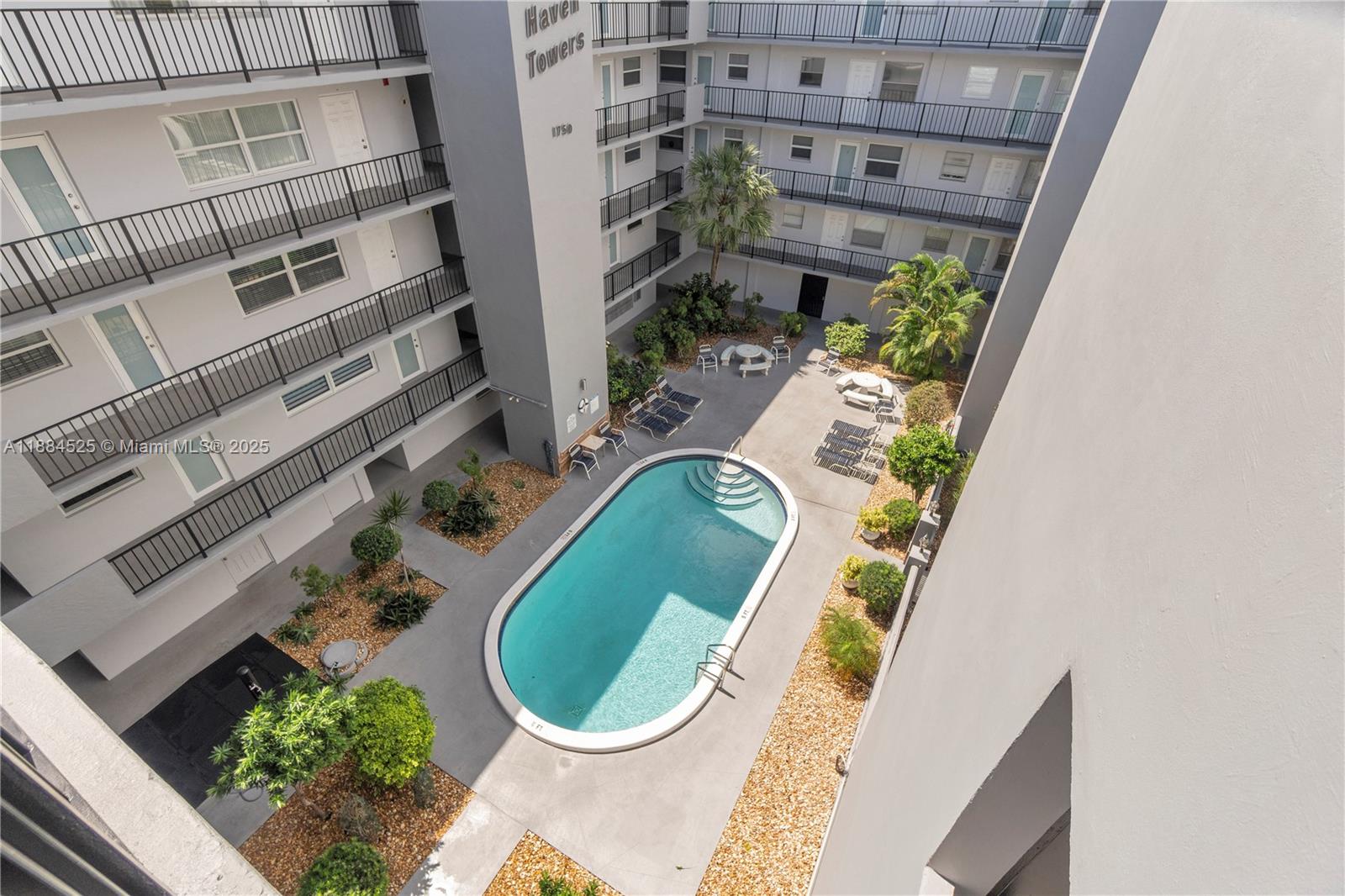 WINTER HAVEN TOWERS CONDO - Residential