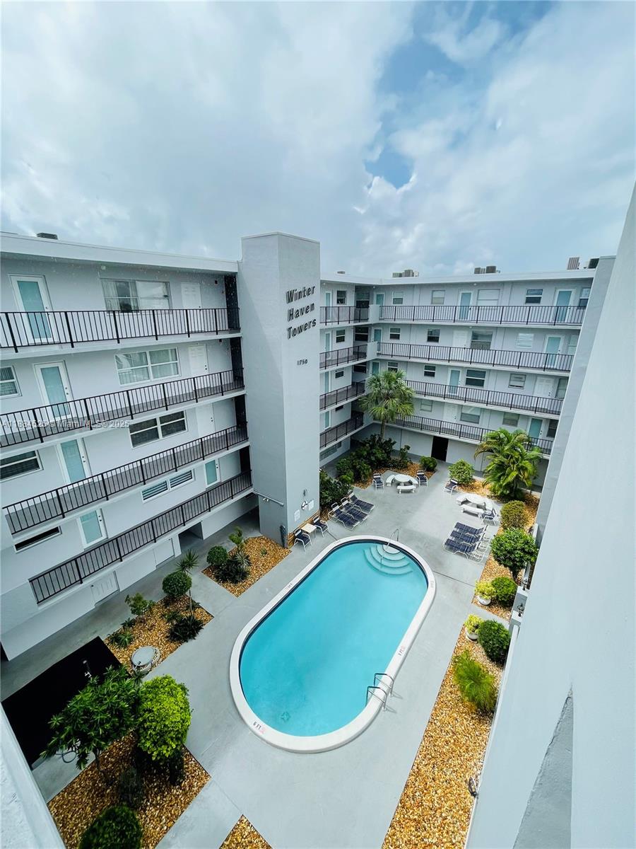 WINTER HAVEN TOWERS CONDO - Residential