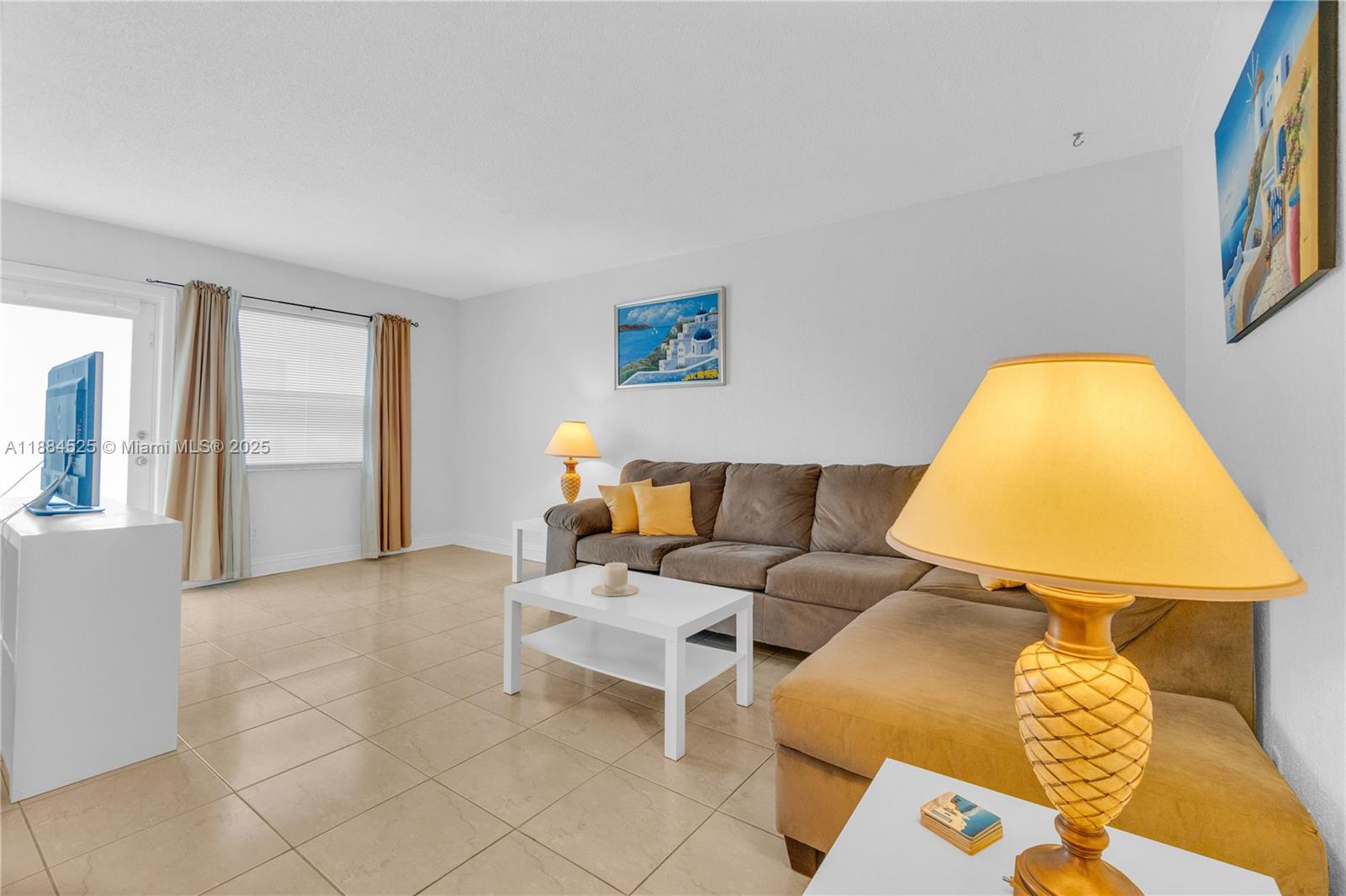 WINTER HAVEN TOWERS CONDO - Residential