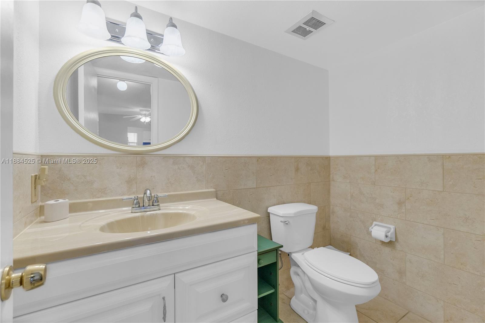 WINTER HAVEN TOWERS CONDO - Residential