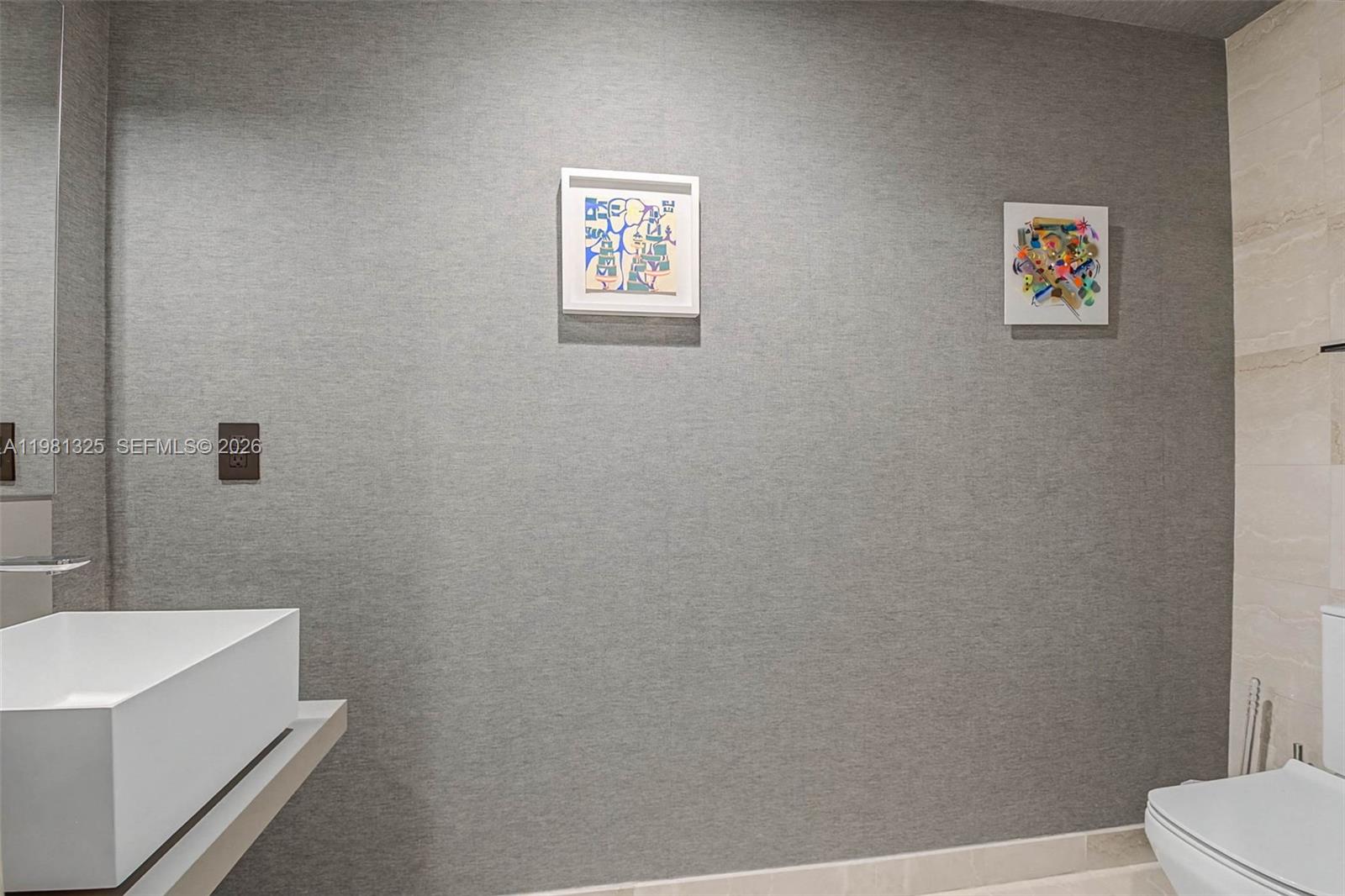 BRICKELL FLATIRON CONDO - Residential