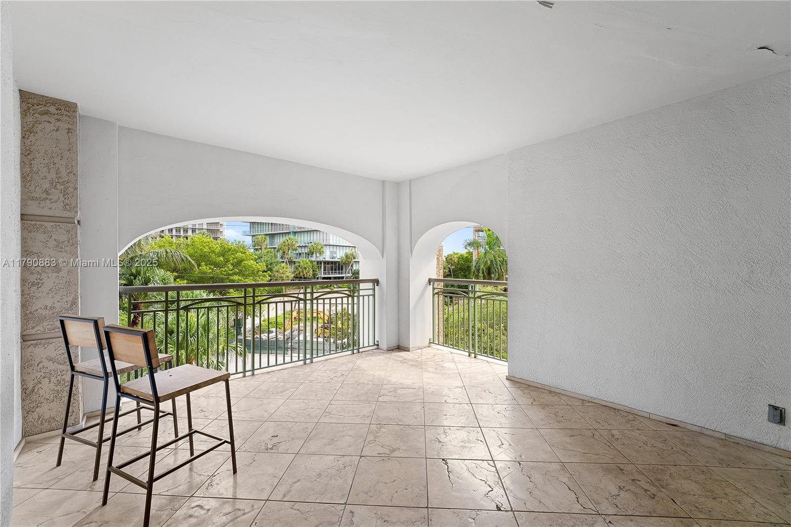 THE TOWER RESIDENCES COND - Residential Lease