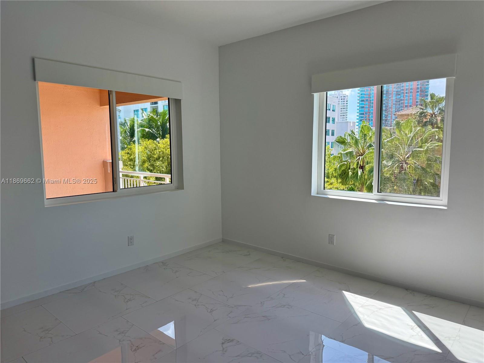 THE COURTS AT SOUTH BEACH - Residential Lease