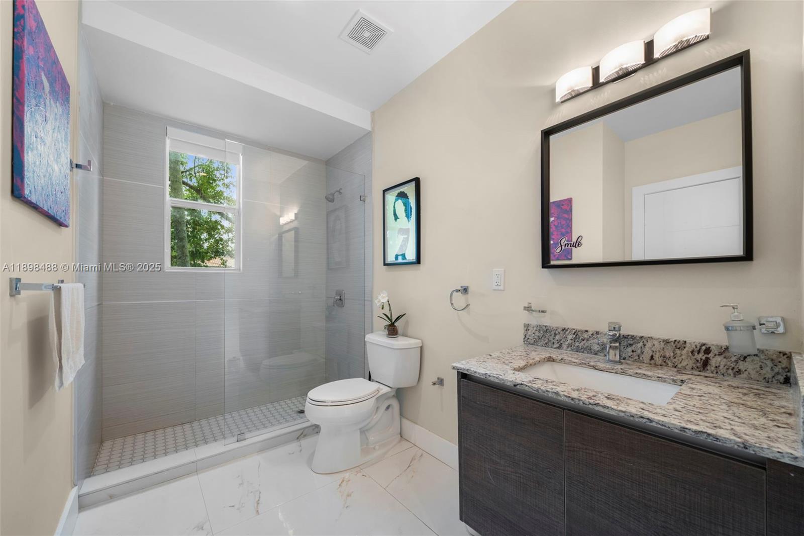 EAST SHENANDOAH - Residential