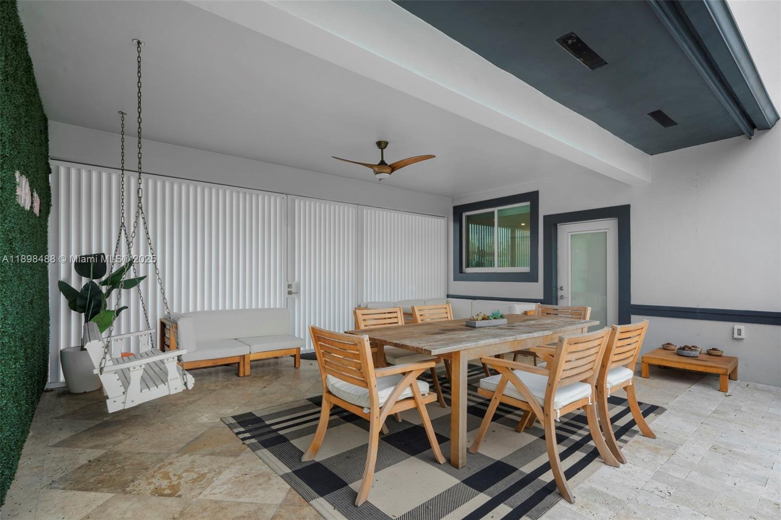 EAST SHENANDOAH - Residential