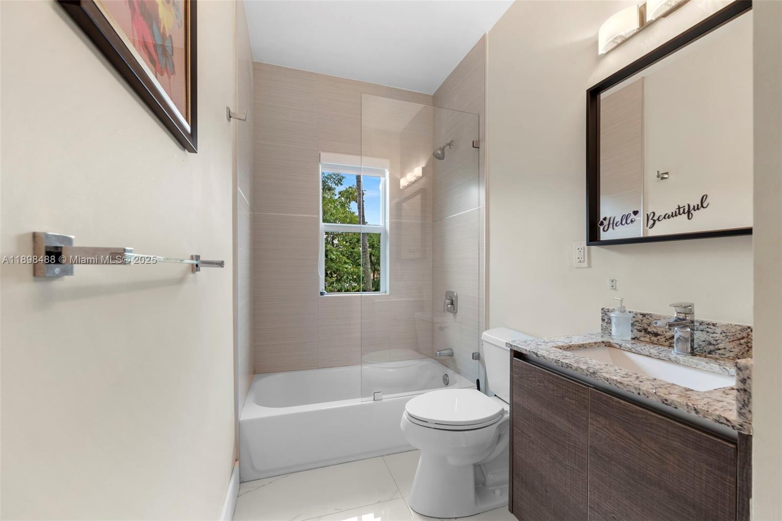 EAST SHENANDOAH - Residential