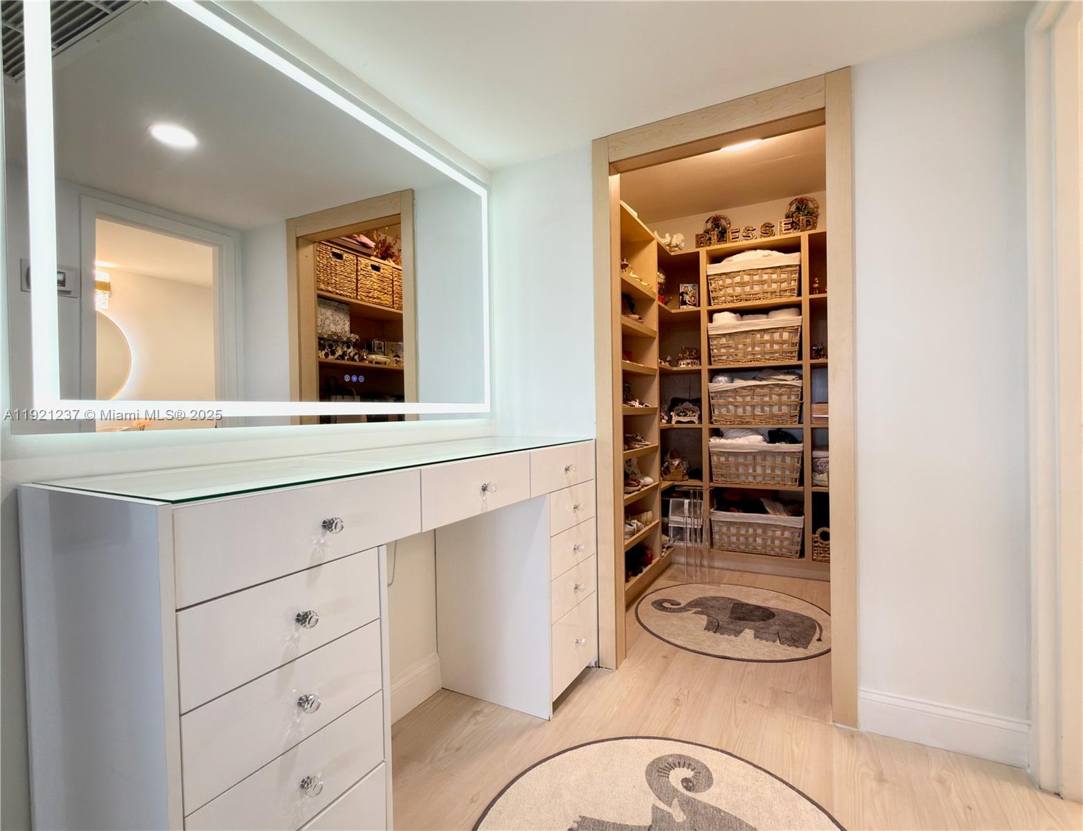 PARKER TOWER CONDO - Residential Lease