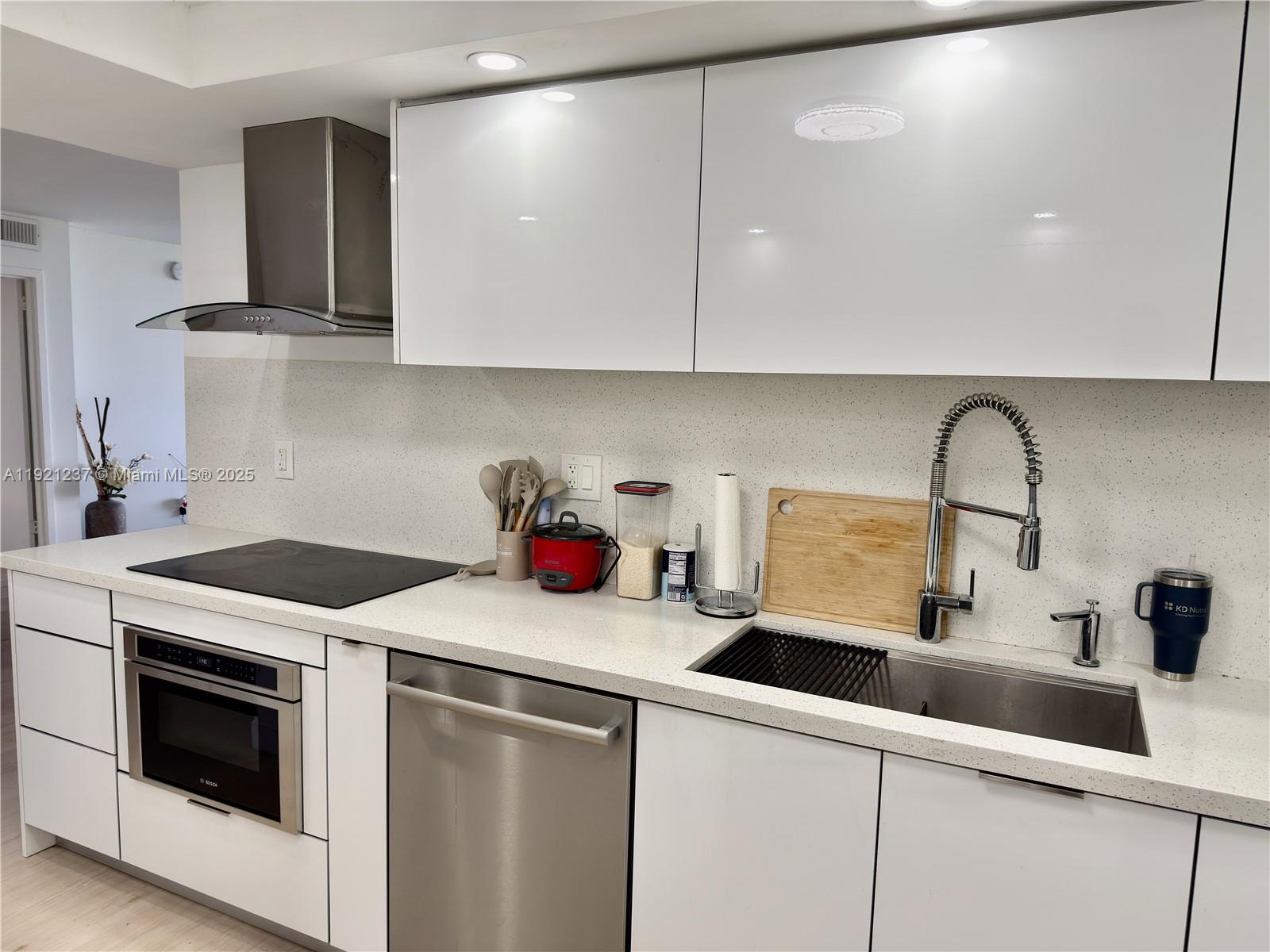 PARKER TOWER CONDO - Residential Lease