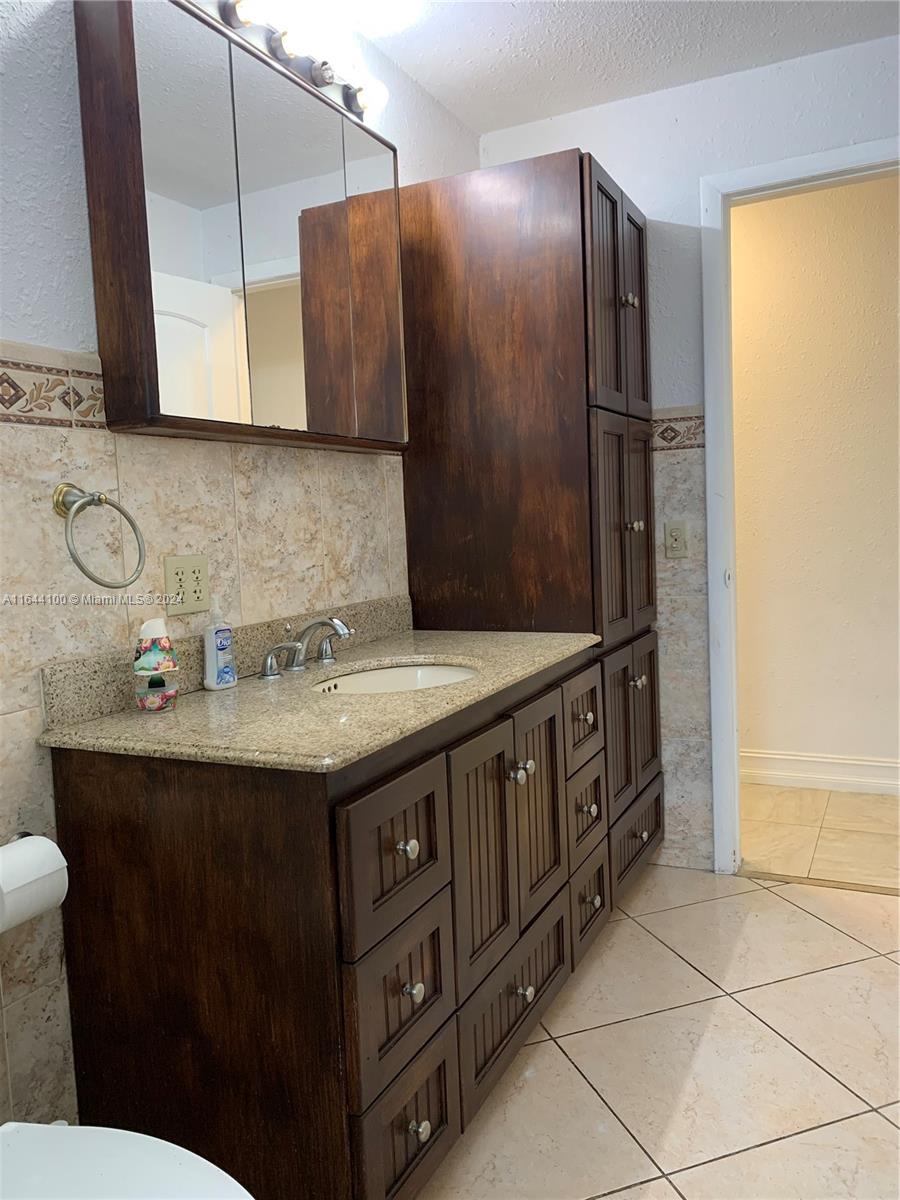 SWEETWATER GOLF COURSE TO - Residential Lease