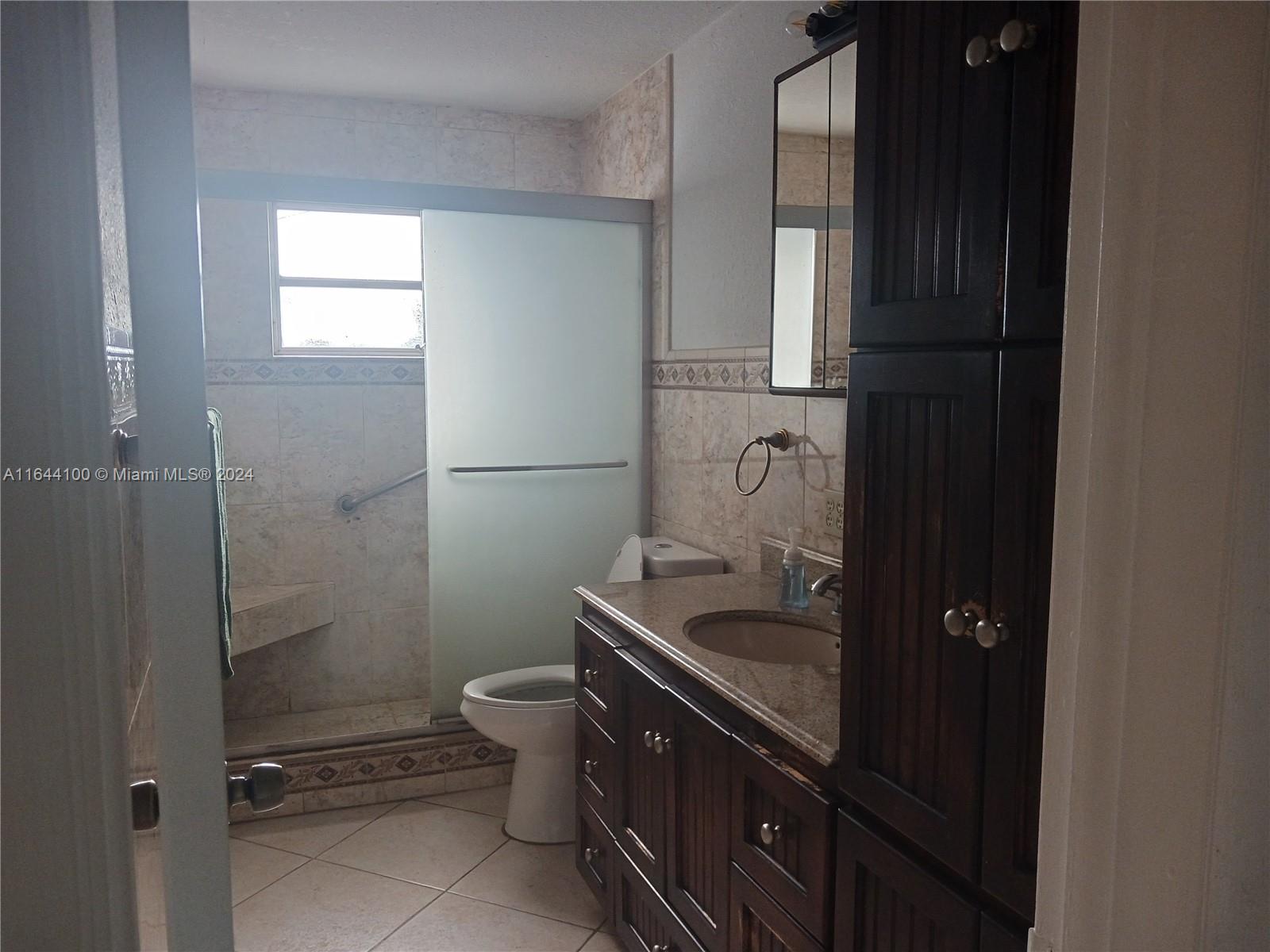 SWEETWATER GOLF COURSE TO - Residential Lease