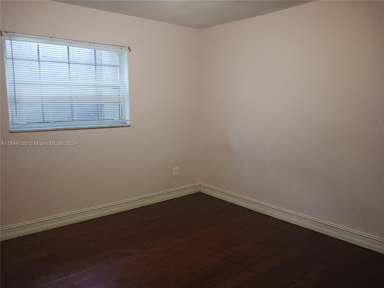 SWEETWATER GOLF COURSE TO - Residential Lease