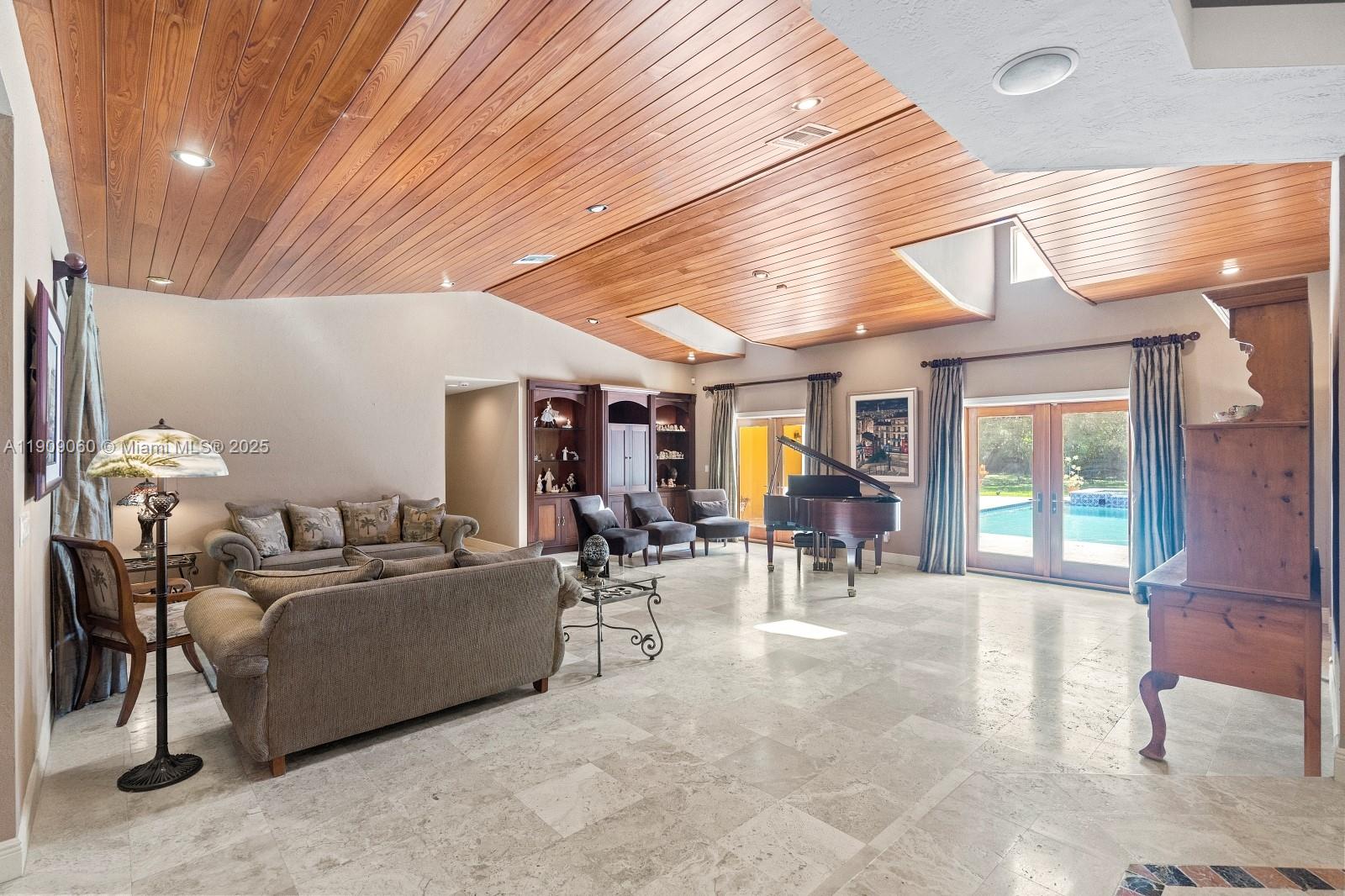 HALLMARK HEIGHTS ESTATES - Residential