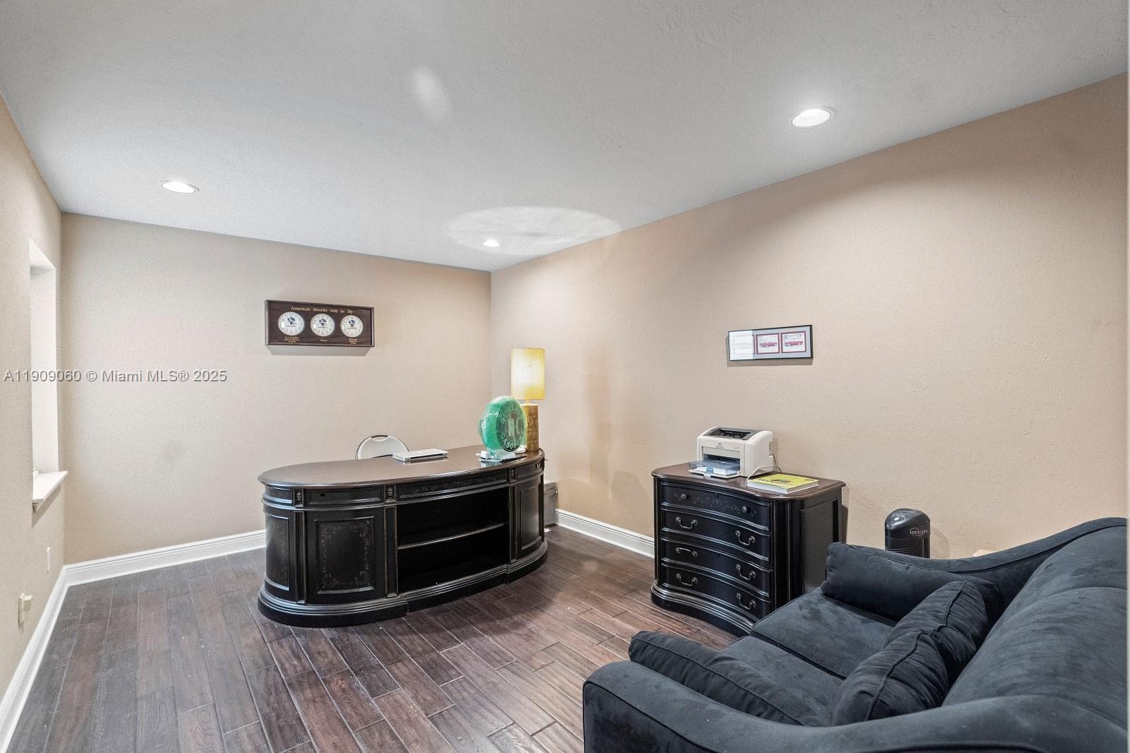 HALLMARK HEIGHTS ESTATES - Residential