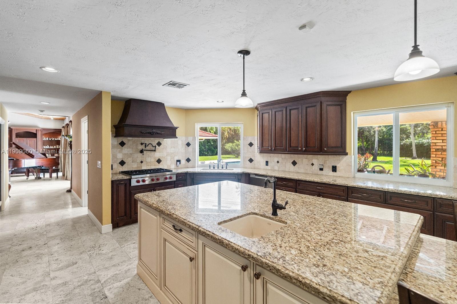 HALLMARK HEIGHTS ESTATES - Residential