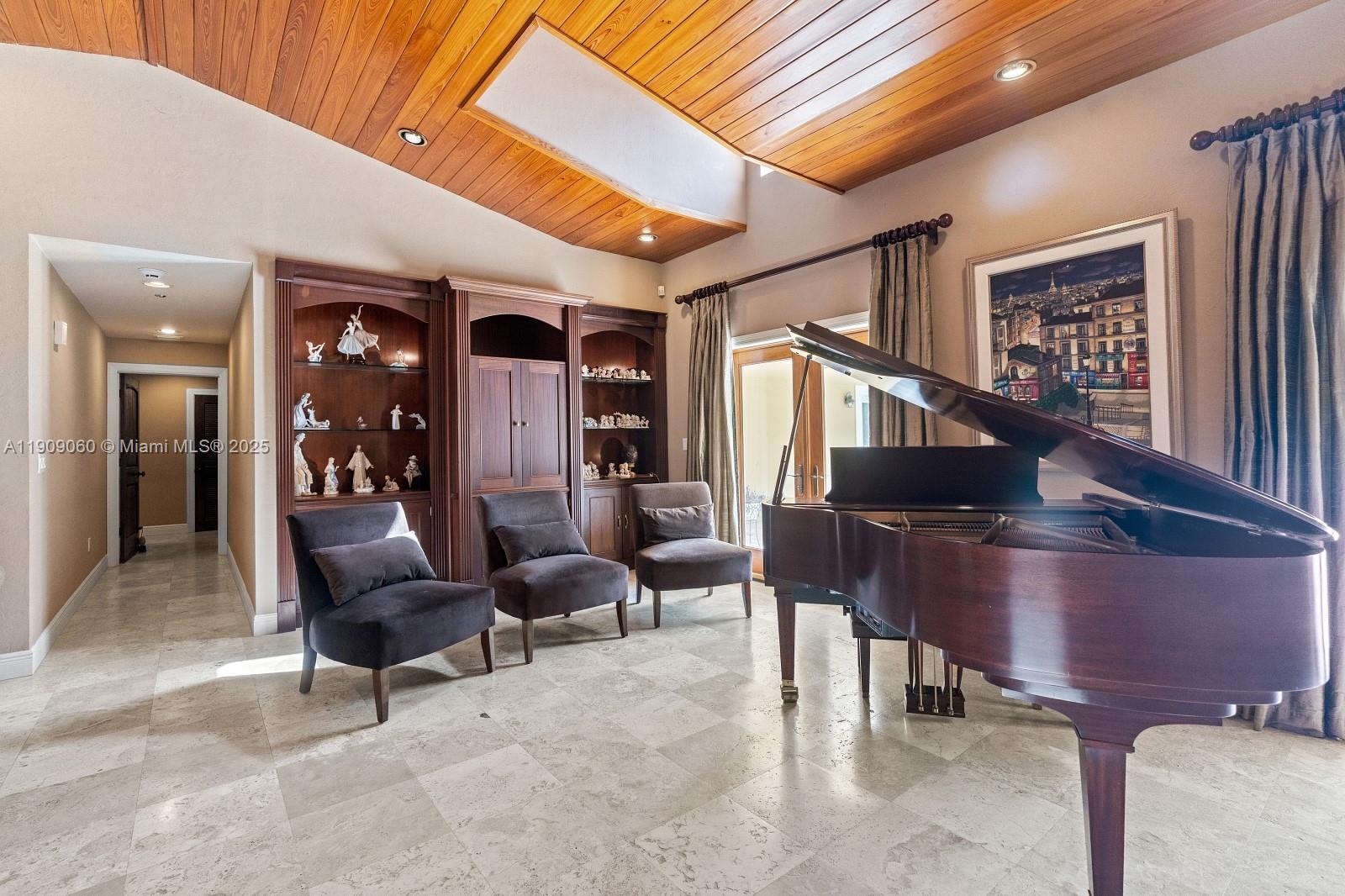 HALLMARK HEIGHTS ESTATES - Residential