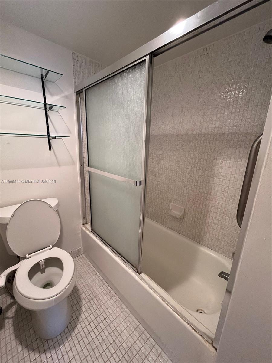 CORONADO CONDO- TOWER II - Residential