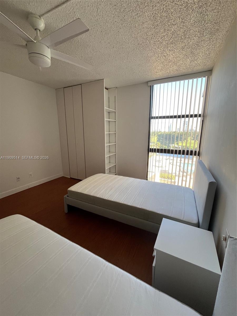 CORONADO CONDO- TOWER II - Residential