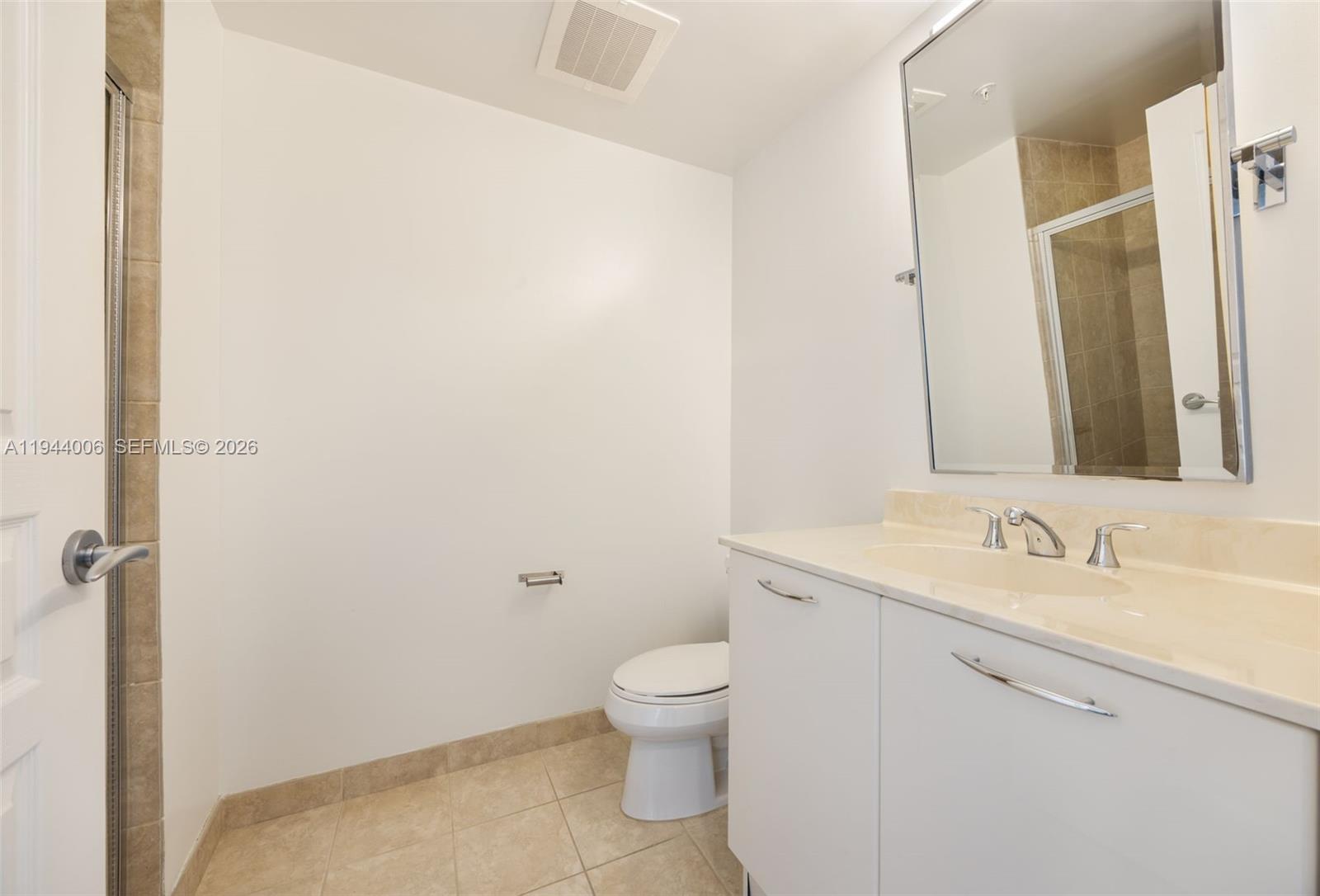 350 LAS OLAS PLACE CONDO - Residential