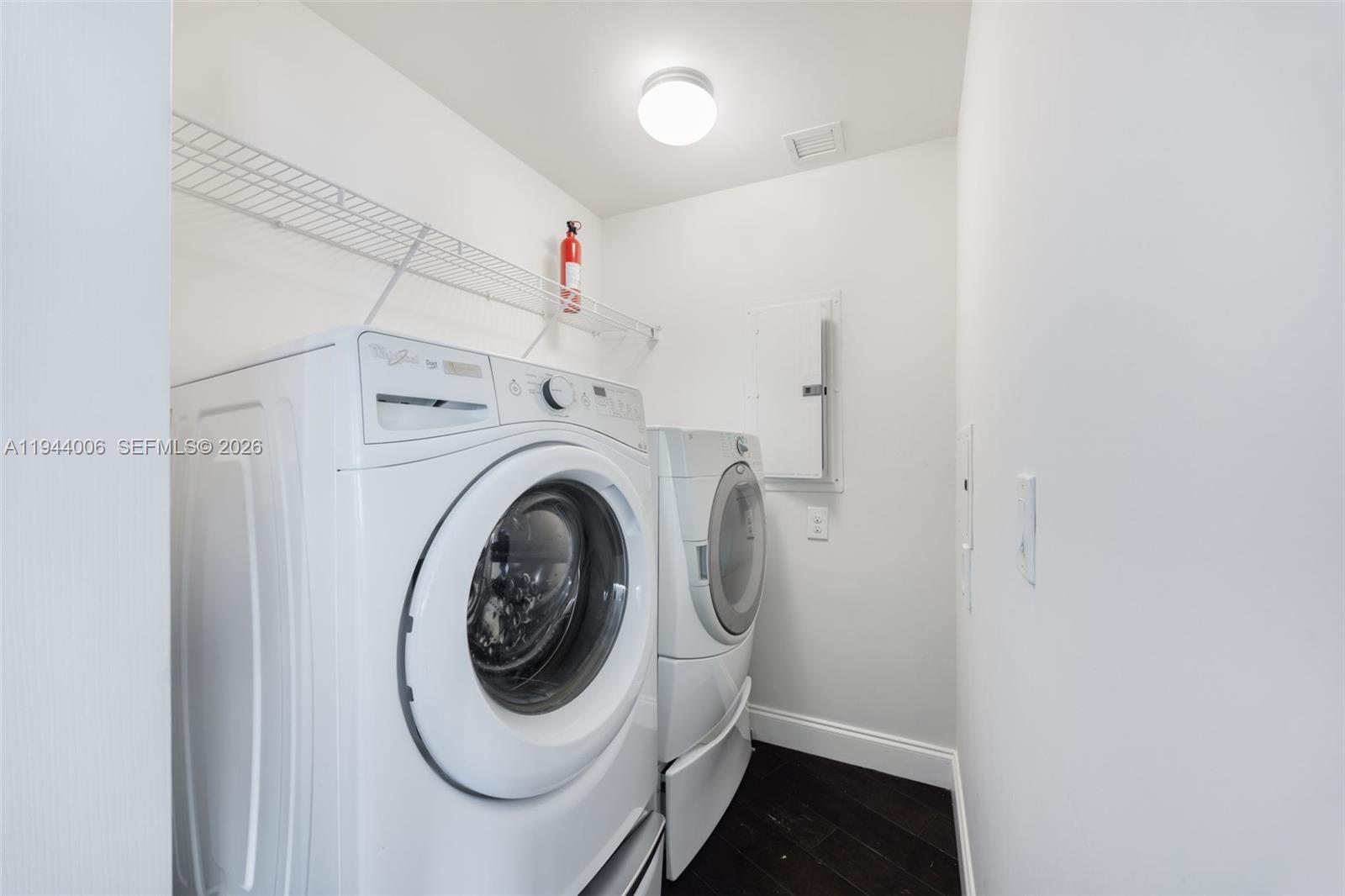 350 LAS OLAS PLACE CONDO - Residential