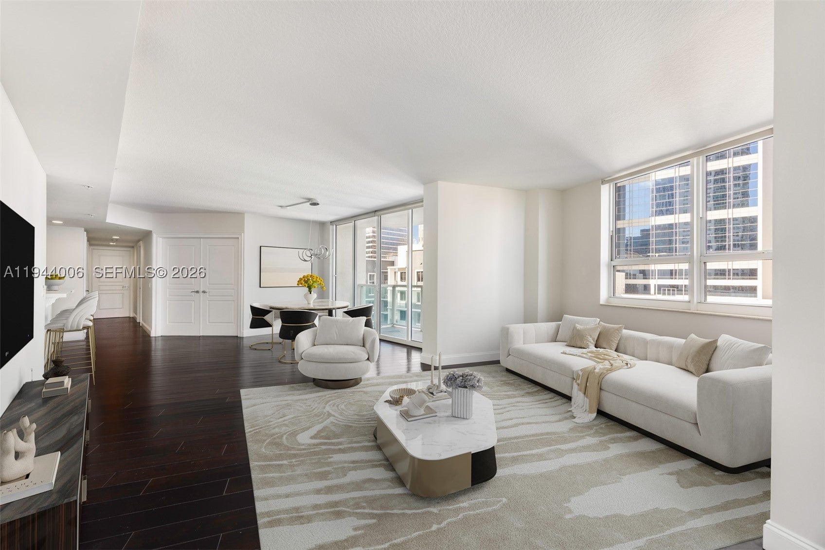350 SE 2nd St 870
