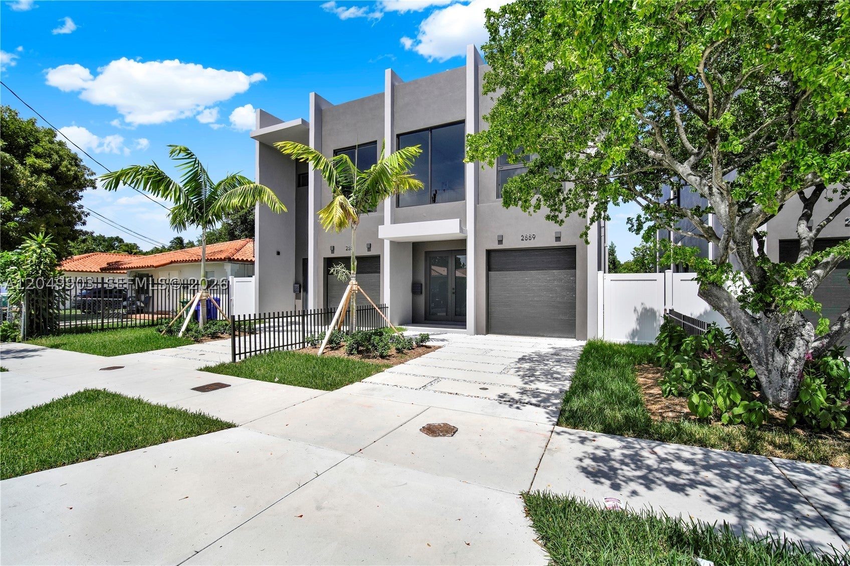 2889 SW 35th Ave 2889