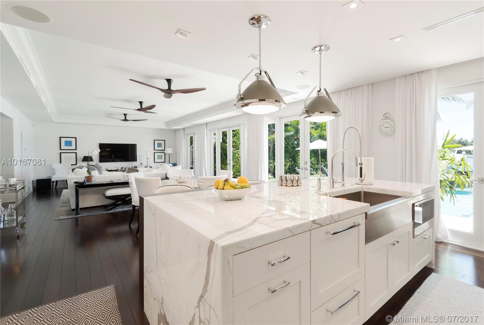 HIBISCUS ISLAND - Residential