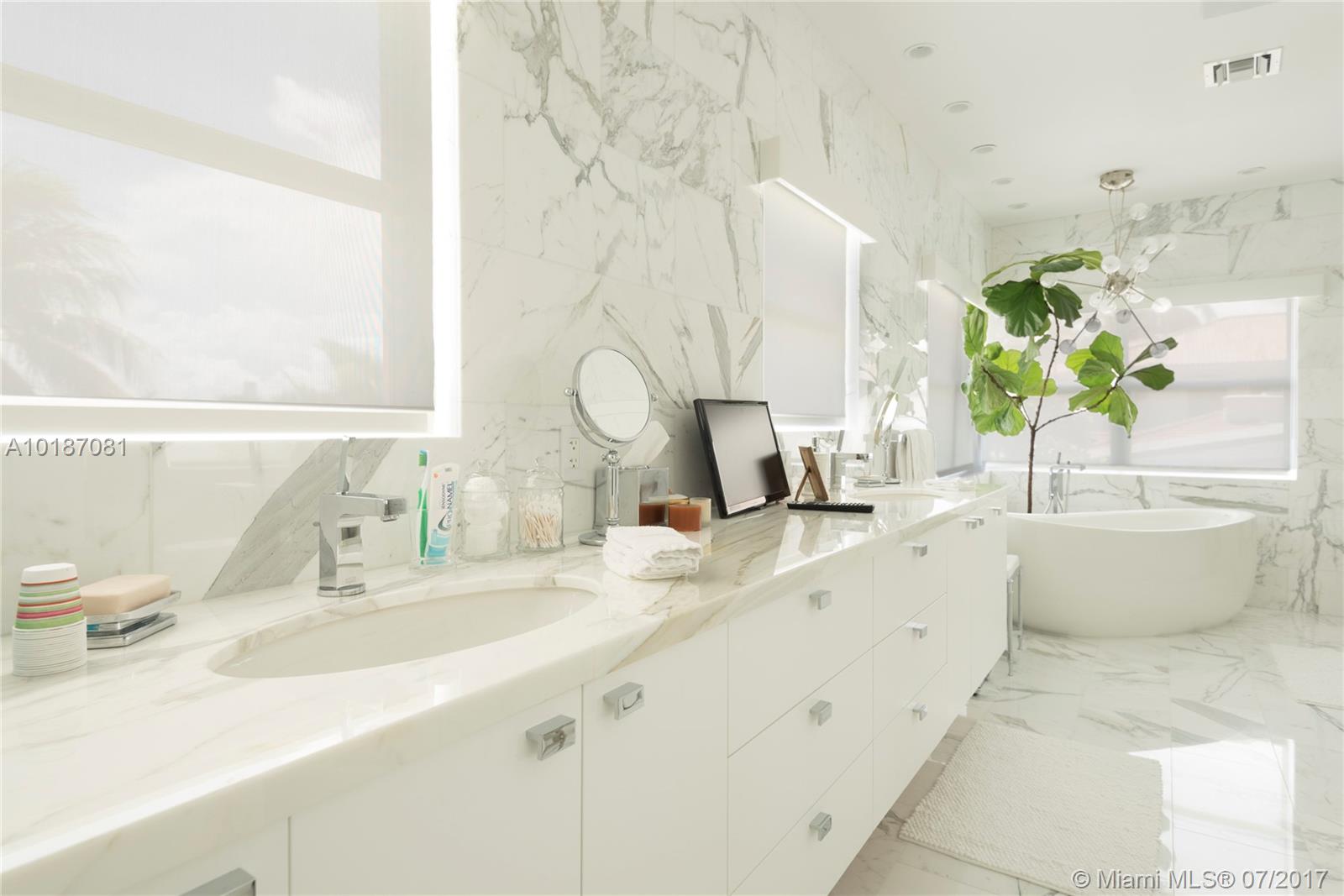 HIBISCUS ISLAND - Residential