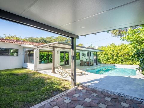 A home in Biscayne Park