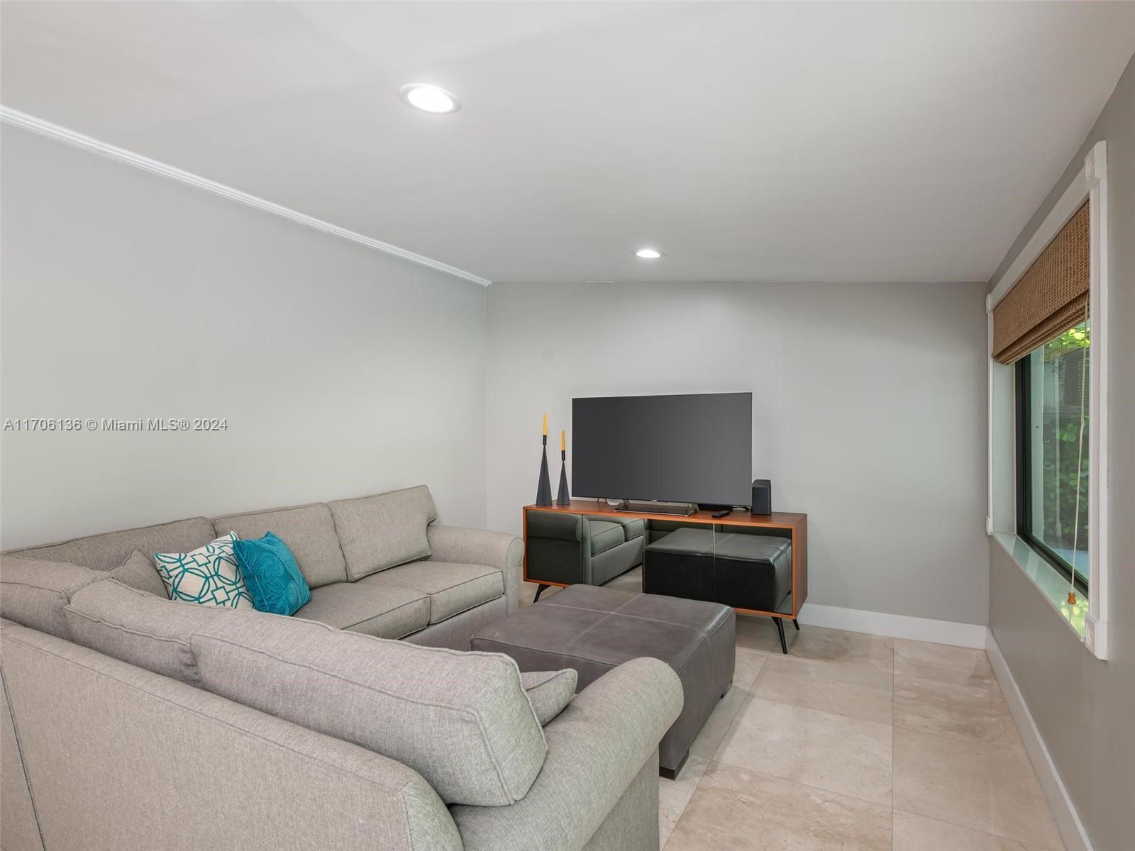 GRIFFING BISC PK ESTATES - Residential