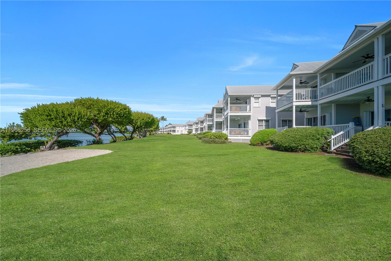 5075 Sunset Village Dr