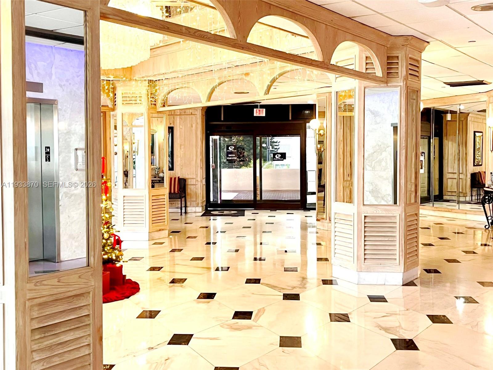 PARKER DORADO CONDO - Residential