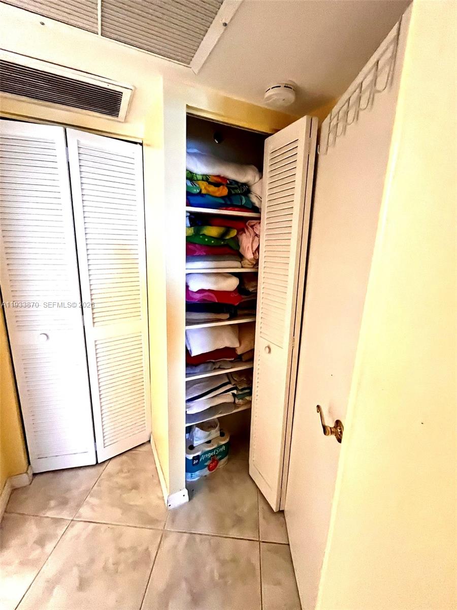 PARKER DORADO CONDO - Residential