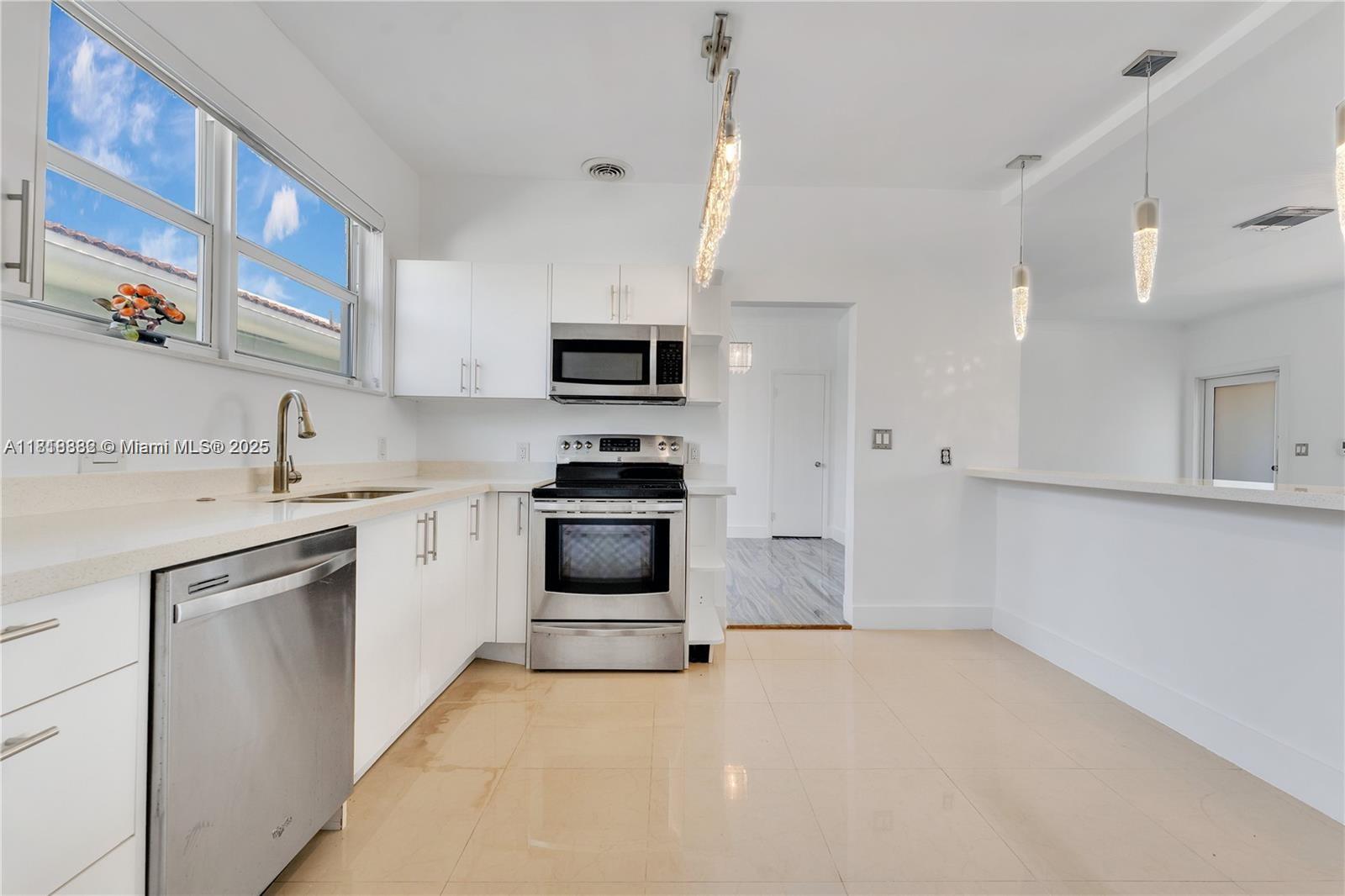 501 90th St, Surfside, Miami-Dade County, Florida - 3 Bedrooms  
3 Bathrooms - 