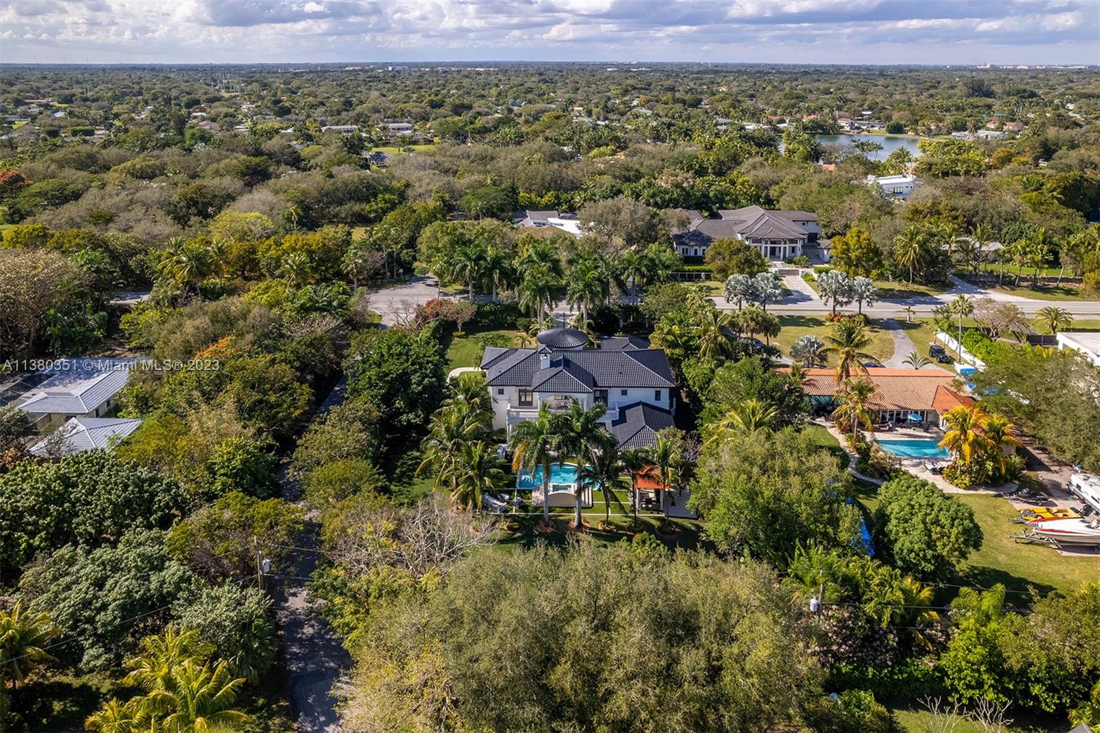 FARMERS ACRES - Residential