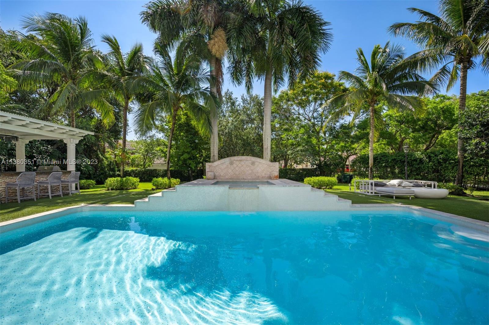 FARMERS ACRES - Residential